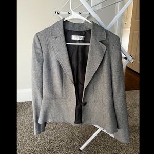 Grey Kasper 2-Button blazer